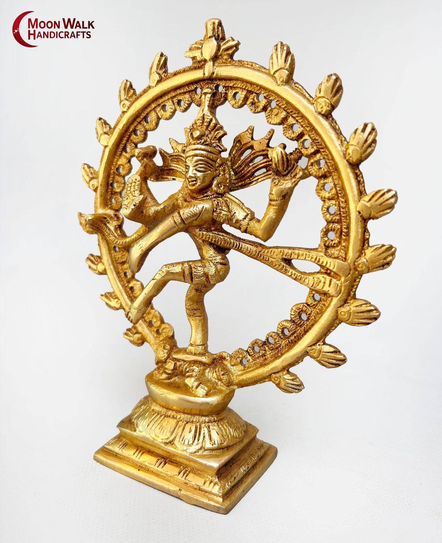 Handgefertigtes Nataraja-Idol aus Messing – 7 Zoll große tanzende Shiva-Statue zur Dekoration von Zuhause und Tempel