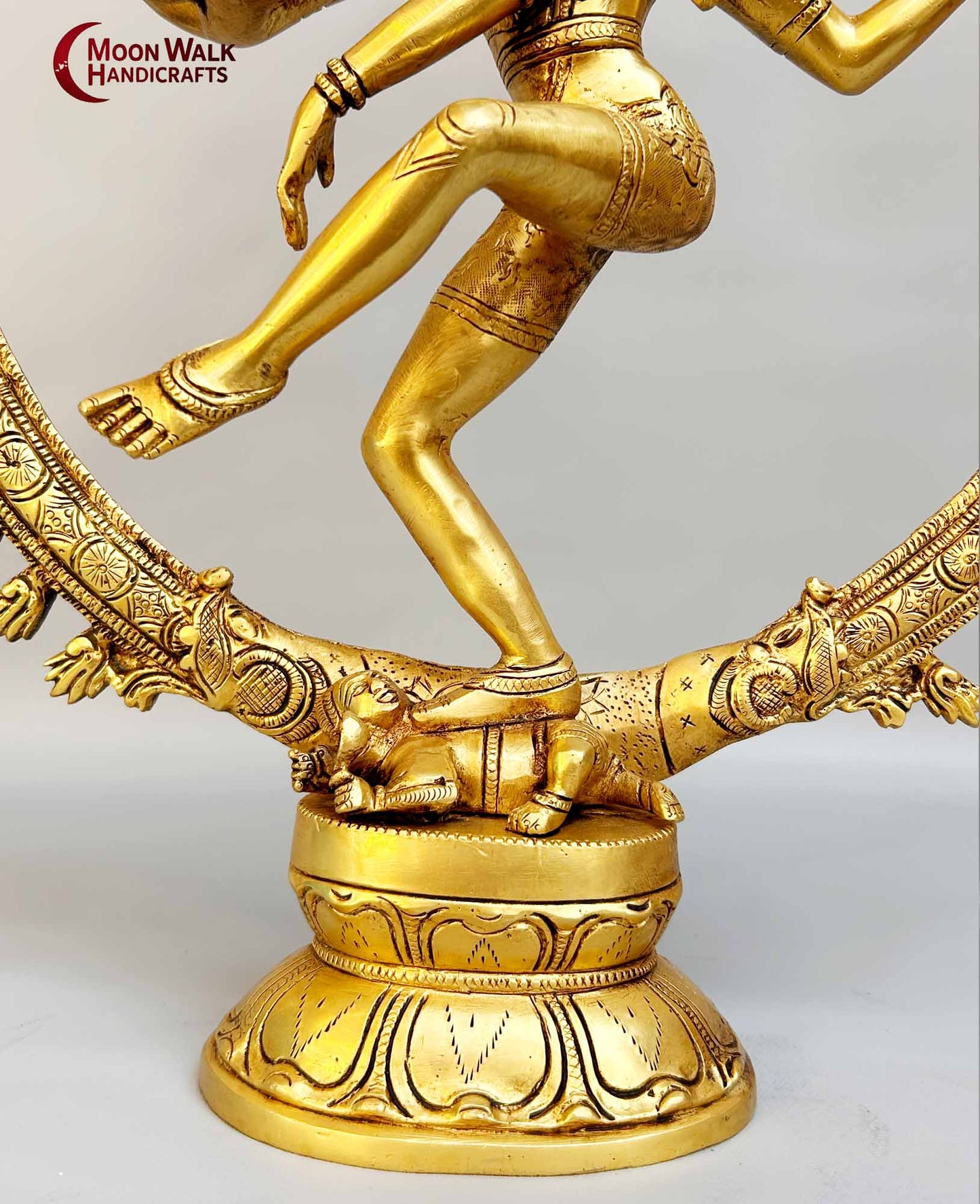 Gold Nataraj - Lord Shiva as the Cosmic Dancer Sculpture, code:ROH170
