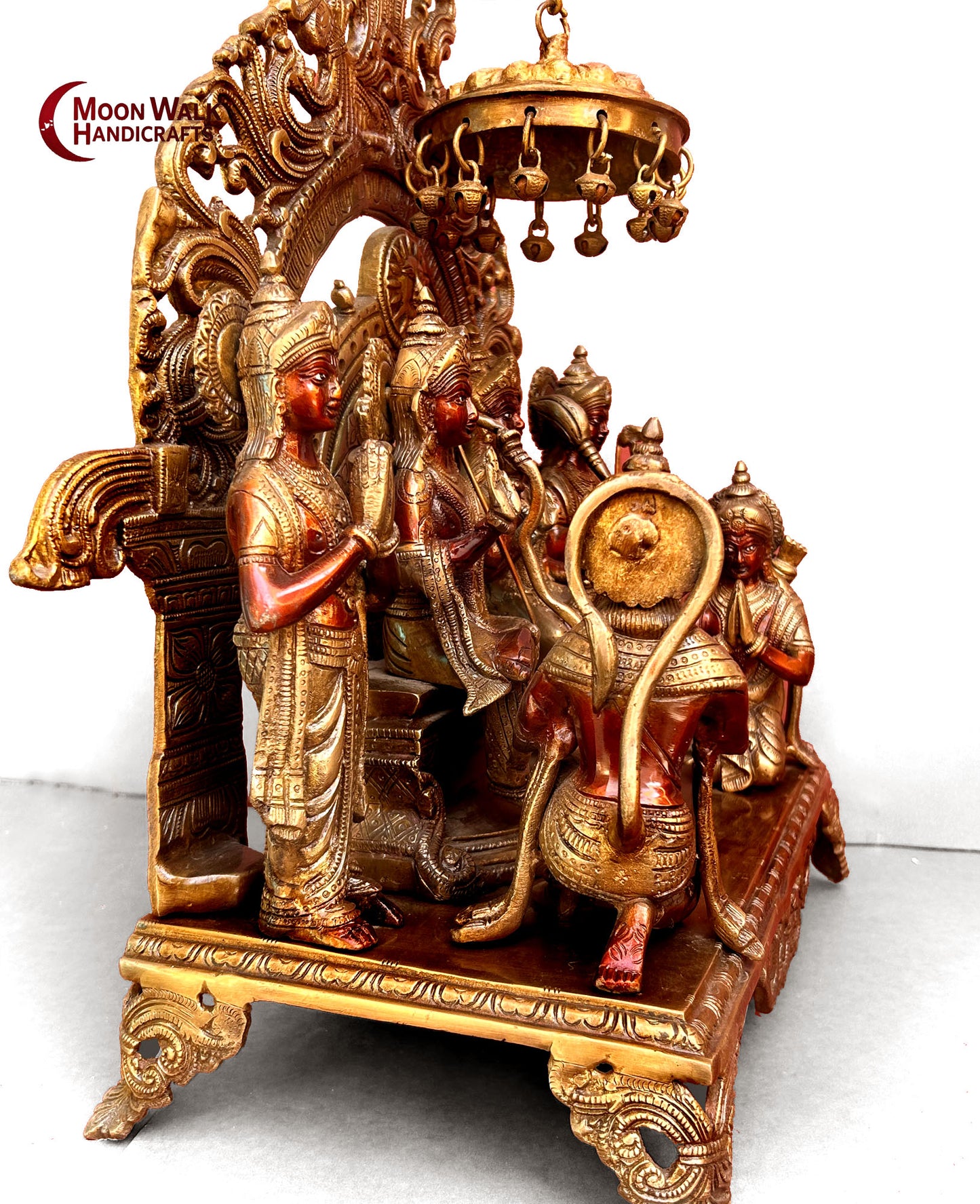 Exquisite Ram-Darbar-Statue aus Messing – Lord Ramas göttlicher Hof. Ram Panchayat. Sehr seltener Ram und Sita mit allen Brüdern und Hanuman. Code: ARP183