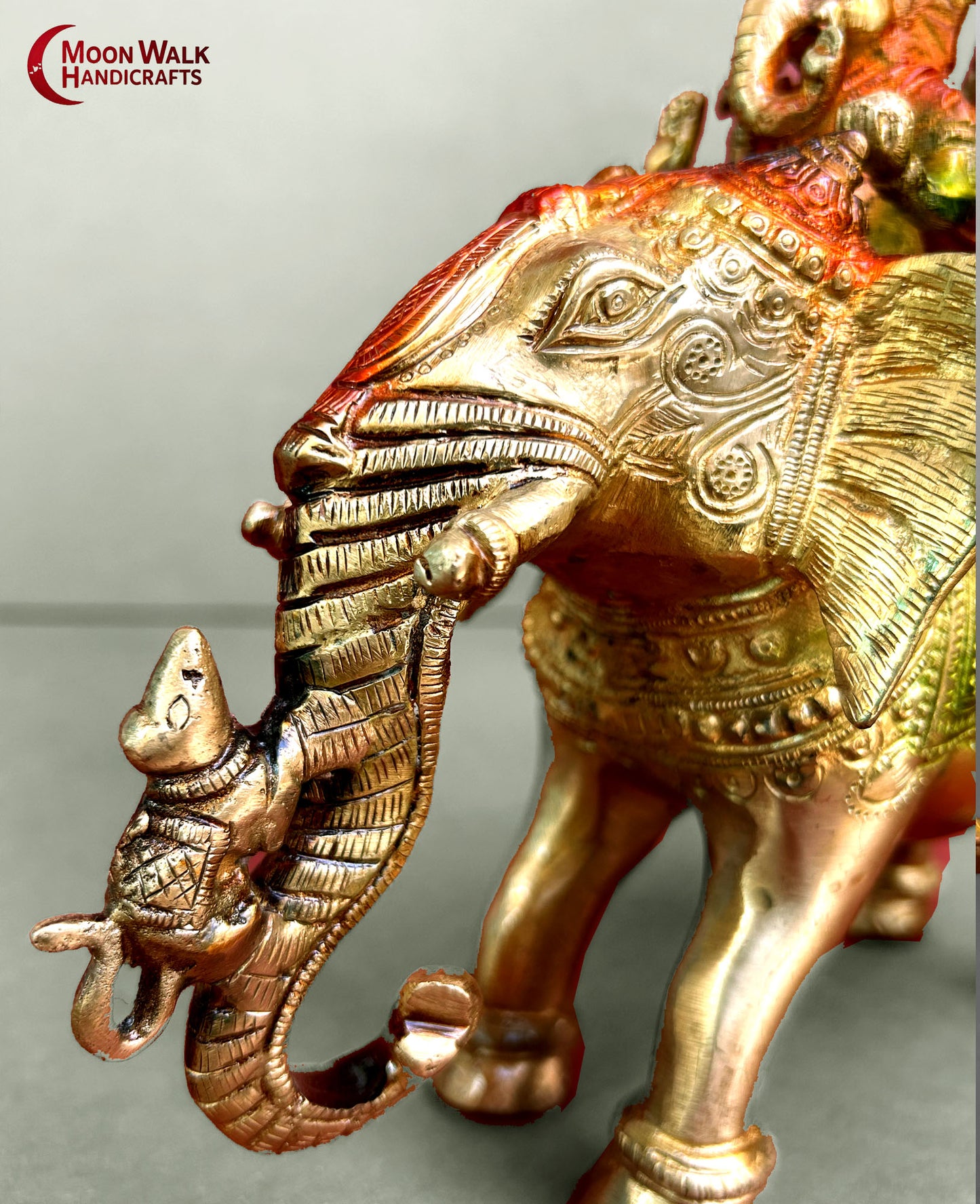Brass Multi color Ganesha Elephant Yatra Statue with Ridhi Sidhi & Mushak, Code: ARP106