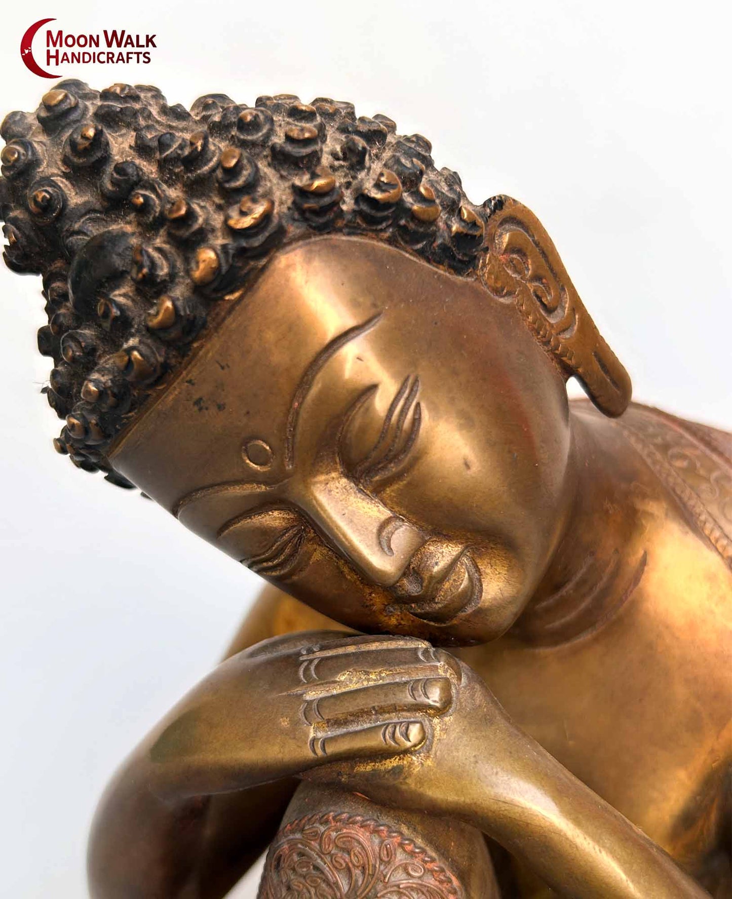 geschnitzter Kupferdraht mit Messing Sitzende Buddha-Statue aus Metall mit Edelsteinen H-20CM B-20CM T-15CM
