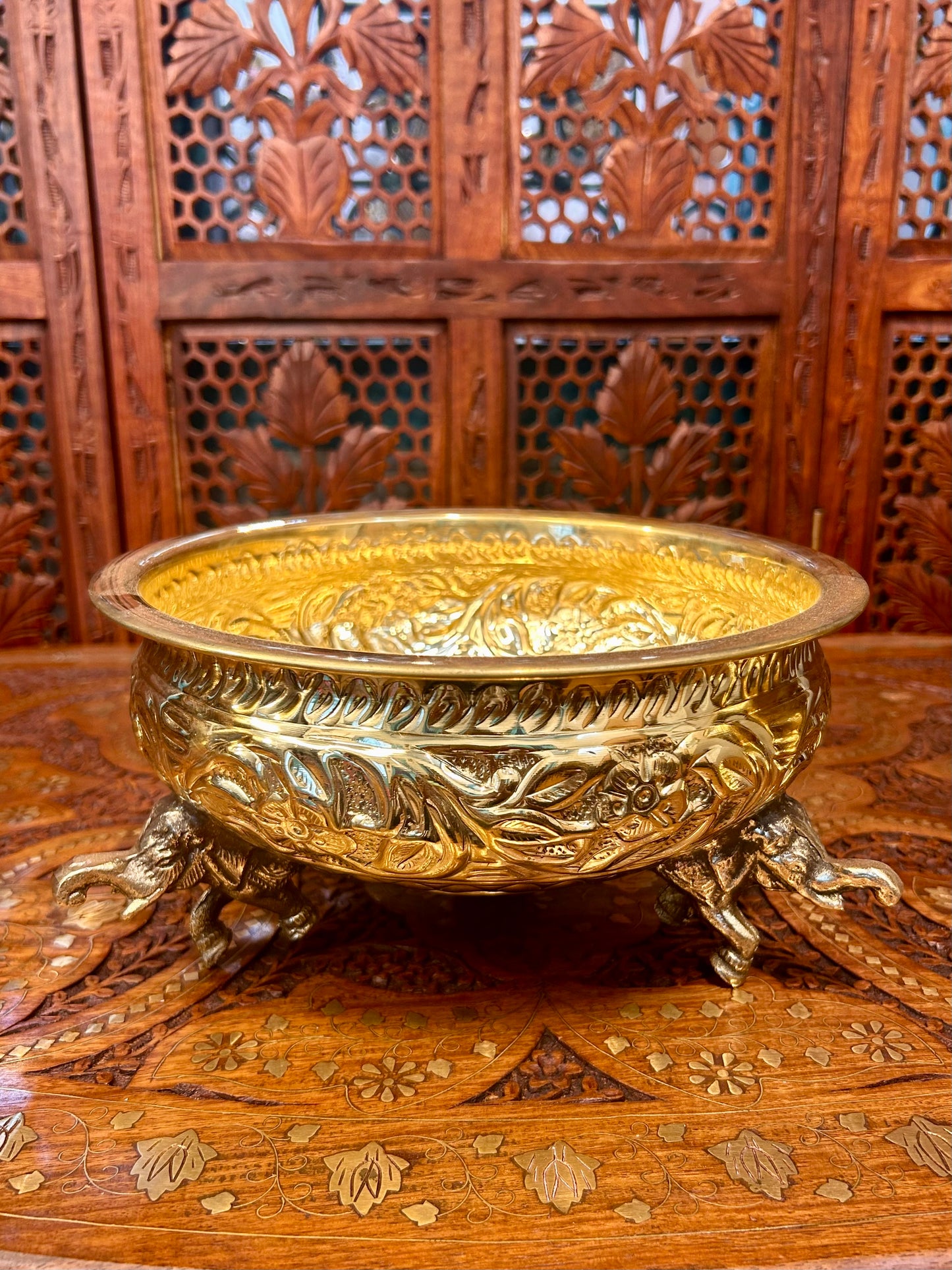 Antique Brass Elephant Urli Bowl | Hand Engraved Floral Uruli | Indian Brass Home Décor | Temple Pooja Bowl | Festive Centerpiece Decoration