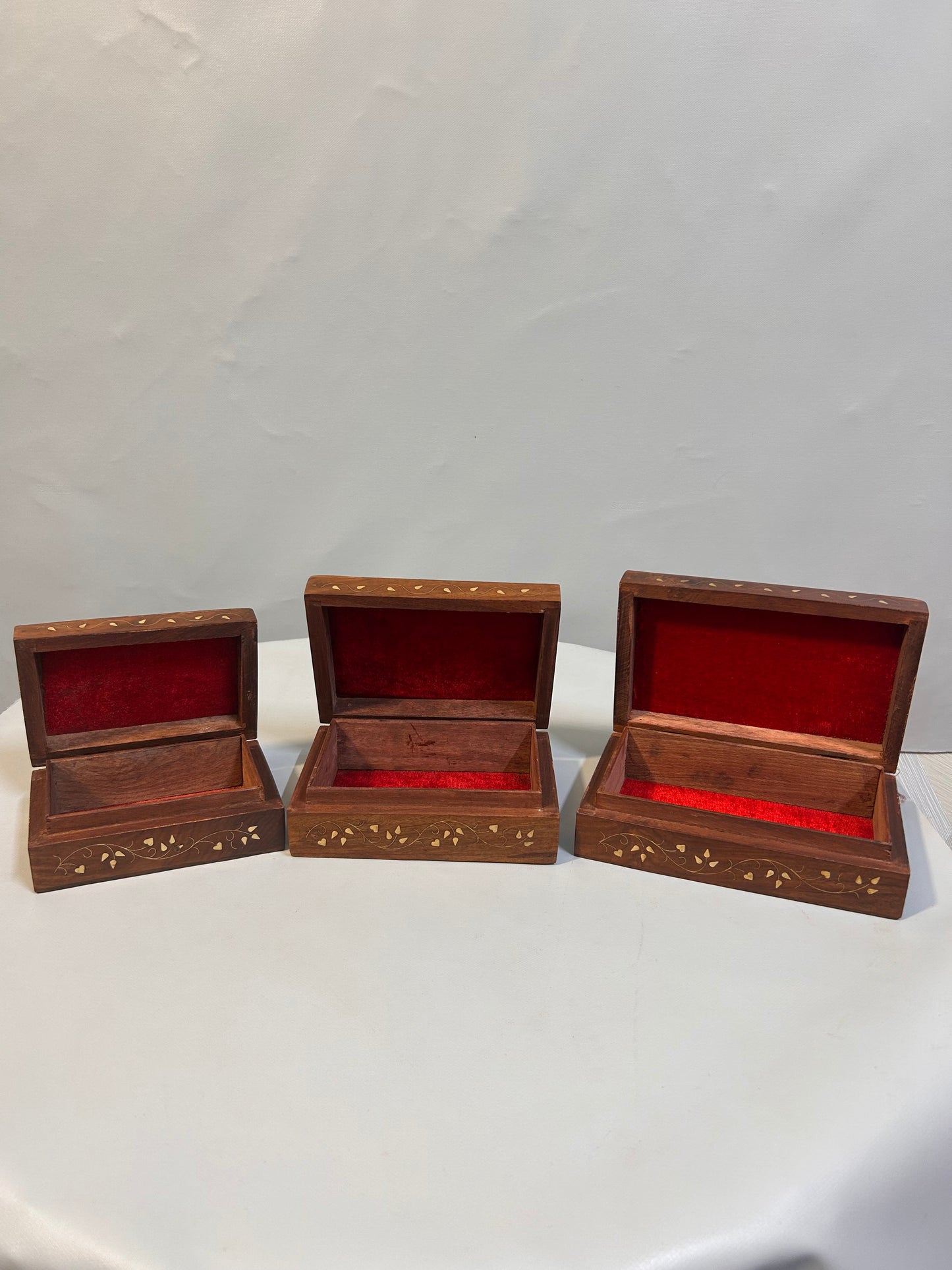 set of 3 Wooden Jewelry Box with Brass Inlay & Floral Carving, Indian Keepsake Trinket Storage Box, Vintage Decorative Organizer