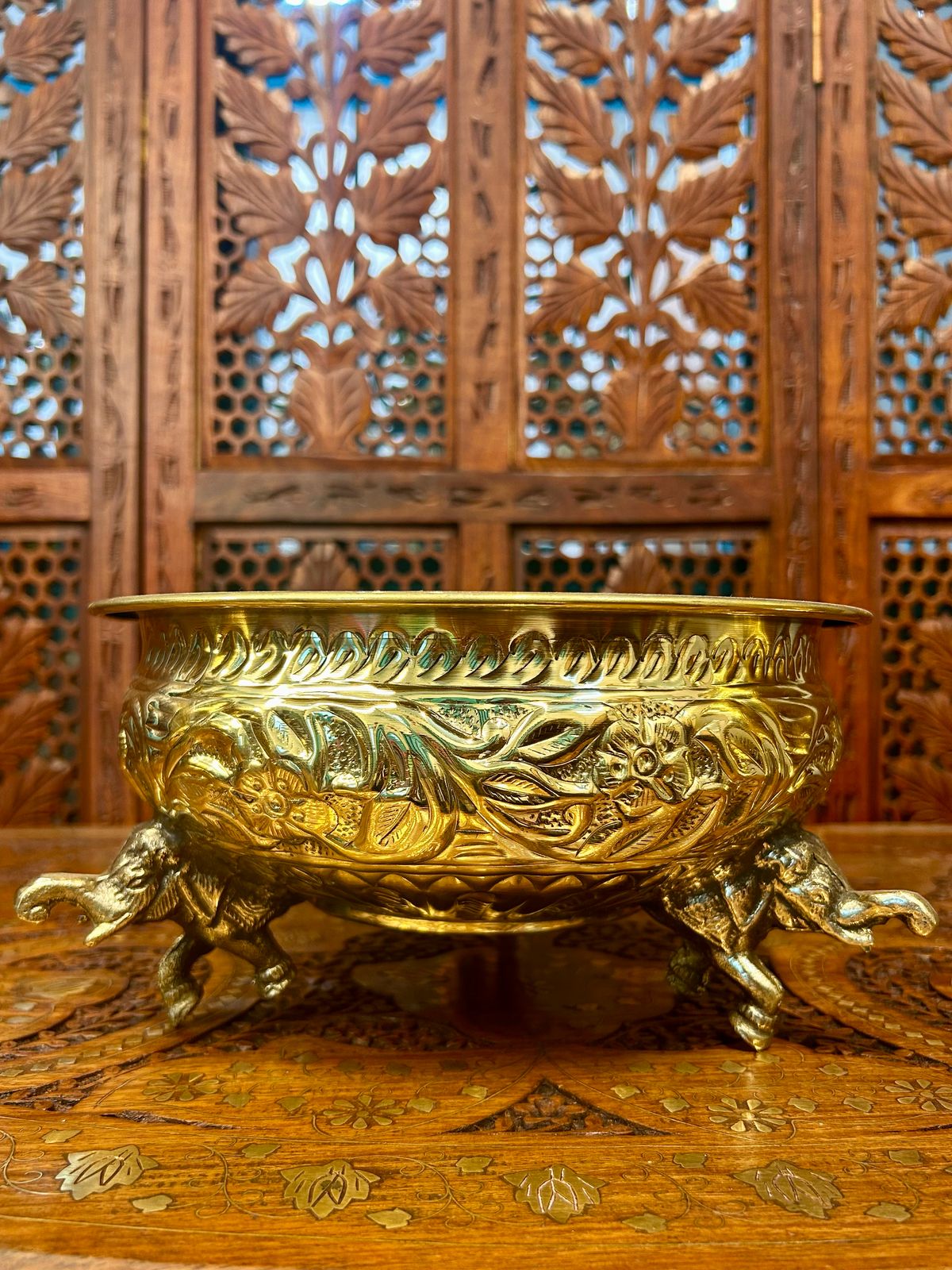 Antique Brass Elephant Urli Bowl | Hand Engraved Floral Uruli | Indian Brass Home Décor | Temple Pooja Bowl | Festive Centerpiece Decoration